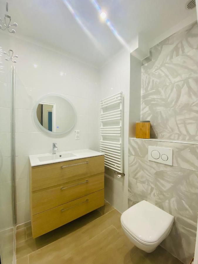 50M Plage / 200M Hippodrome 2 Pieces Jardin Garage Cagnes-sur-Mer Buitenkant foto